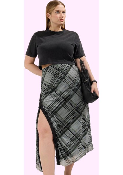 Kadın Büyük Beden Ekose Desenli Esnek Örme Midi Etek Tül Dantel Detaylı Günlük Özel Günler