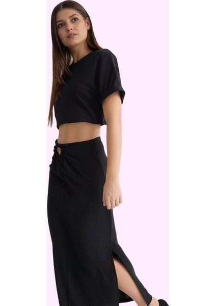 Kadın Düz Desenli Krep Midi Etek Bel Tokası Detayı Rahat Günlük Yaz Aylarının Vazgeçilmezi fiyatları
