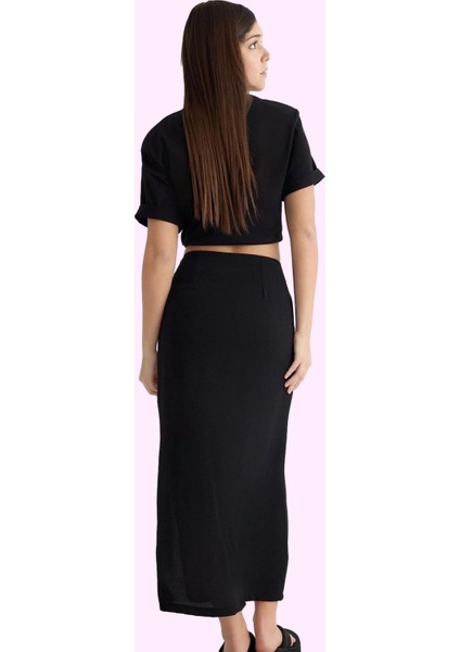 Kadın Düz Desenli Krep Midi Etek Bel Tokası Detayı Rahat Günlük Yaz Aylarının Vazgeçilmezi modelleri