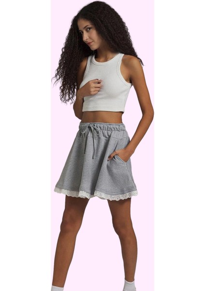 Kadın Yüksek Bel Skater Mini Etek Dantel Detaylı Örme Kumaş Günlük Yaz Aylarının Vazgeçilmezi fiyatları