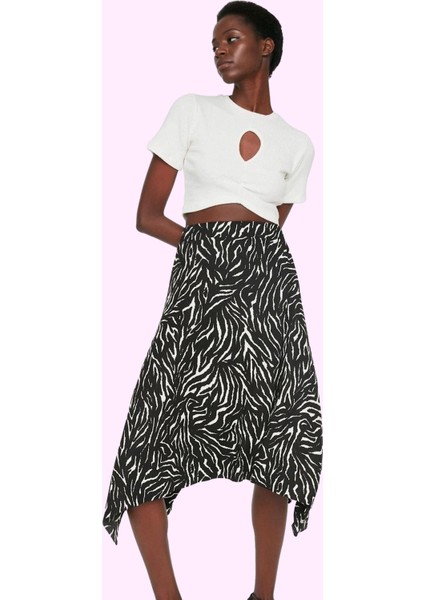 Kadın Yüksek Bel Midi Etek Zebra Desenli Asimetrik Kesim Örme Kumaş Günlük Kombin Hafta Sonu