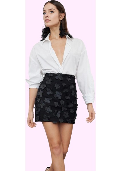 Kadın Mini Etek Kalem Astarlı 3 Boyutlu Çiçek Aplike Detaylı Şık Gece Elbisesi Günlük Kullanım