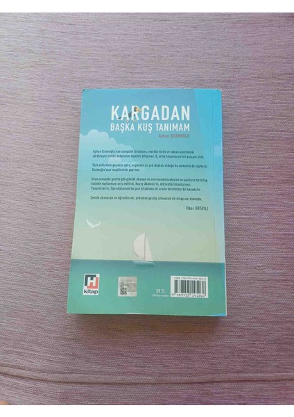 Kargadan Baska Kus Tanimam 1 Baski 2019. 231 Sayfa Arka Kapak Kosede Kucuk Kirilma Harici Temiz Durumdadir modelleri