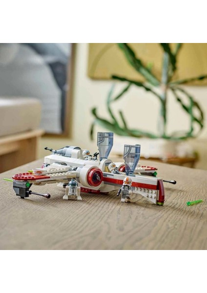 LEGO Star Wars: Sith’in Intikamı ARC-170 Starfighter modelleri