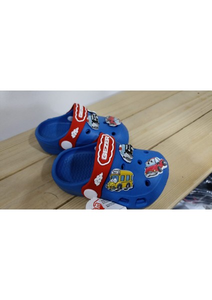Yeni Sezon Rahat Taban Araba Figürlü Cross Erkek Çocuk Terlik fırsatları