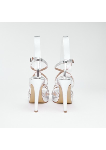 Bilekten Bantlı Platformlu Kadın Topuklu Ayakkabı fırsatları