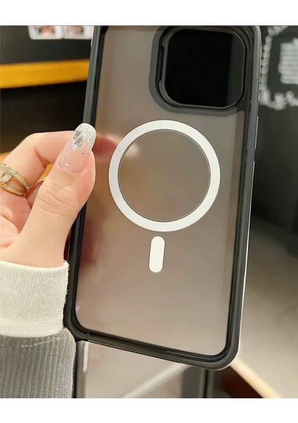 IPhone 15 Pro Max Uyumlu Kılıf Magsafe Özellikli Darbe Emici Şeritli Silikon Kapak modelleri