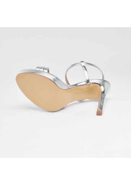 Bilekten Bantlı Platformlu Kadın Topuklu Ayakkabı indirimleri