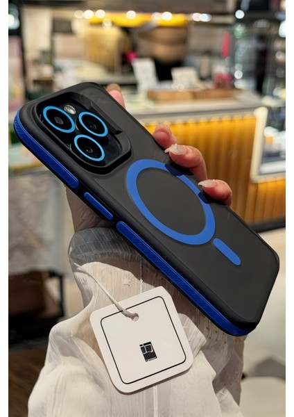 Iphone 14 Pro Uyumlu Kılıf Magsafe Özellikli Darbe Emici Şeritli Silikon Kapak