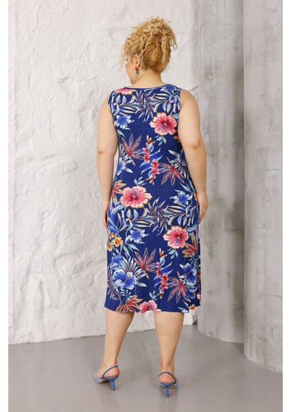 Kadın Lacivert Pembe Tropikal Desen Askılı Büyük Beden Elbise