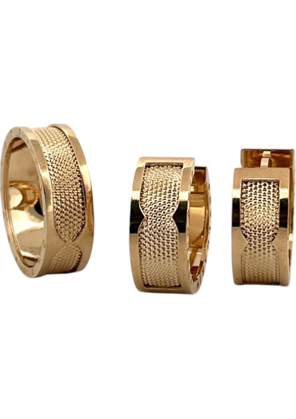 - 14 Ayar Altın Yeşil Markalı Yüzük ve Küpe Seti