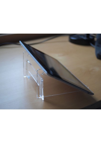Tablet Yükseltici Pleksi