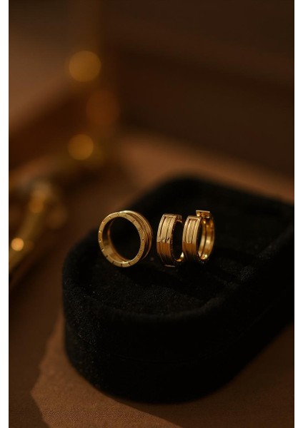 - 14 Ayar Altın Yeşil Markalı Akordeon Model Yüzük ve Küpe Seti modelleri