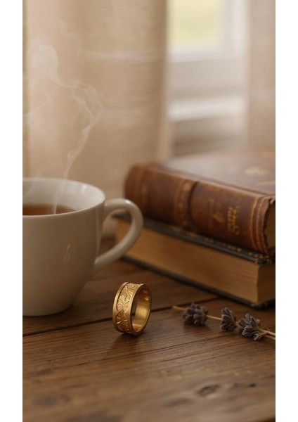 - 14 Ayar Altın Yeşil Altın Yıldız Modelli Yüzük modelleri