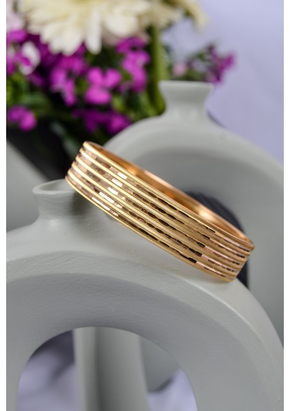 19 gr 22 Ayar Oluklu Desen Bilezik