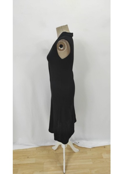 Kadın V Yakalı Önden Düğmeli Kaşkorse Elbise