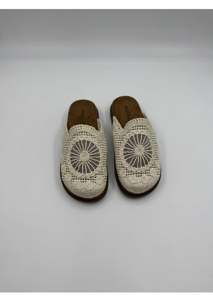 Dikişli Önü Kapalı Terlik fırsatları