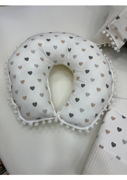 Krem Çok Amaçlı Babynest , Puset Örtüsü ve Minderi , Alt Açma ve Battaniye, Nevresim Takımı 15'li Set