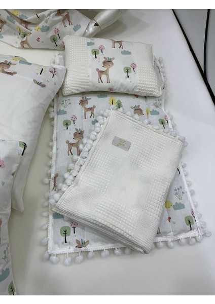 Krem Çok Amaçlı Babynest , Puset Örtüsü ve Minderi , Alt Açma ve Battaniye, Nevresim Takımı 15'li Set indirimleri