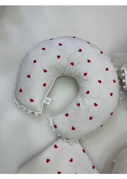 Krem Çok Amaçlı Babynest , Puset Örtüsü ve Minderi , Alt Açma ve Battaniye, Nevresim Takımı 15'li Set