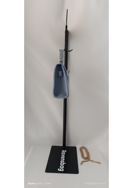 Kilit Detaylı Lüks El ve Omuz Kadın Çanta modelleri