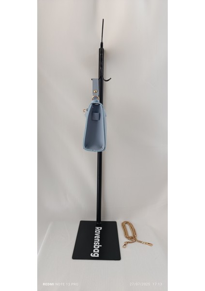 Kilit Detaylı Lüks El ve Omuz Kadın Çanta fırsatları