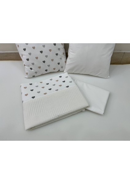 Krem Çocuk Çok Amaçlı Poplin , pikeli ve Ponponlu Nevresim Takımı 6'lı Set modelleri