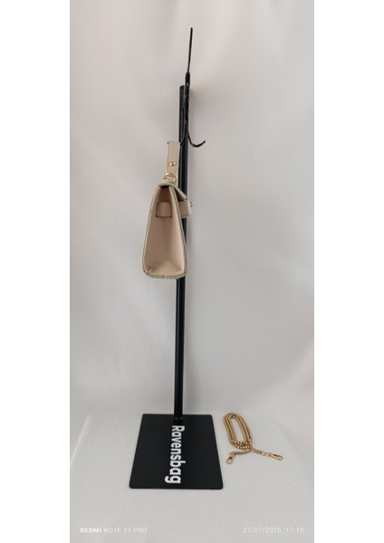 Kilit Detaylı Lüks El ve Omuz Kadın Çanta fırsatları