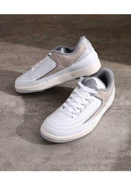Air Jordan Retro 2 Low Erkek Basketbol Ayakkabısı fırsatları