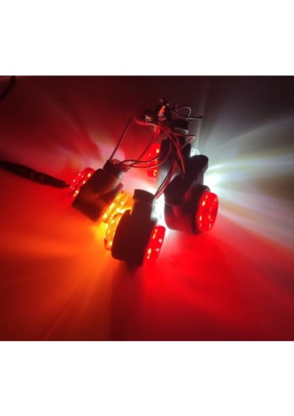 Mini Takoz Lamba 12 Ledli 12-24 Volt Kırmızı Turuncu 2 Adet fiyatları