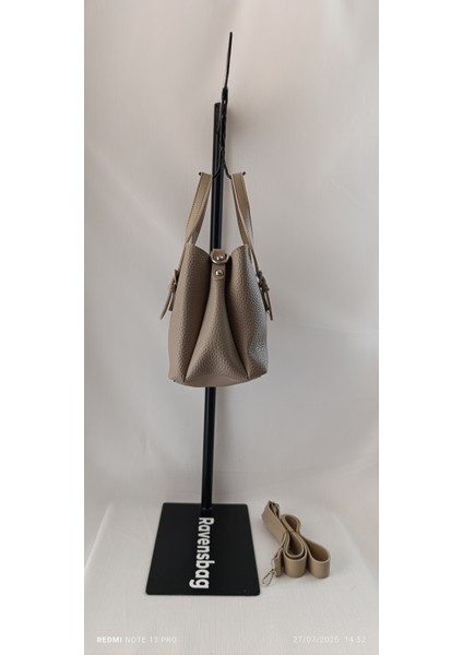 Tote El ve Omuz Kadın Çanta modelleri