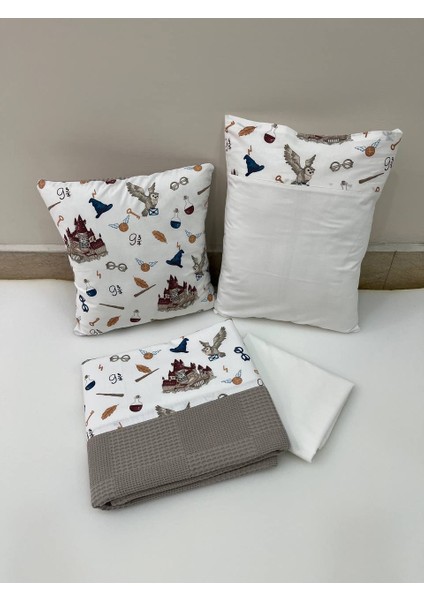 Kahverengi Harry Potter Temalı Çocuk Çok Amaçlı Poplin , pikeli ve Ponponlu Nevresim Takımı 6'lı Set