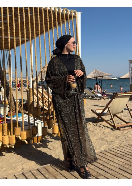 Qymos Prıve Davet Kimono I Metalik Simli Bronz & Gümüş Parıltılı Şıklığınıza Şıklık Katacak Kaftan modelleri