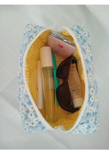 Boncuk Mavi Kapitone Papatya Desenli Taşınabilir Makyaj Çantası fiyatları