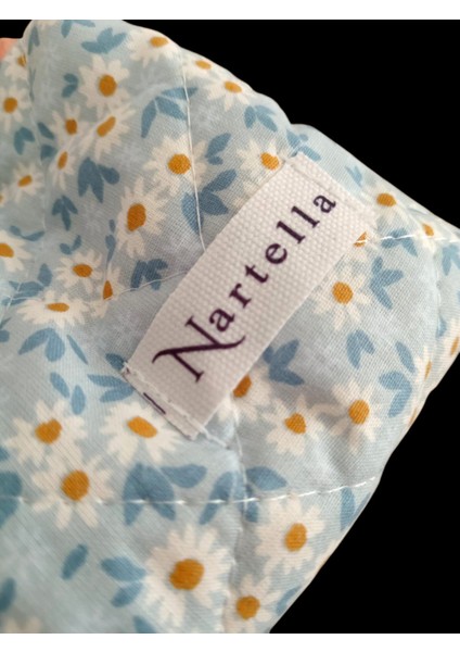 Boncuk Mavi Kapitone Papatya Desenli Taşınabilir Makyaj Çantası fırsatları