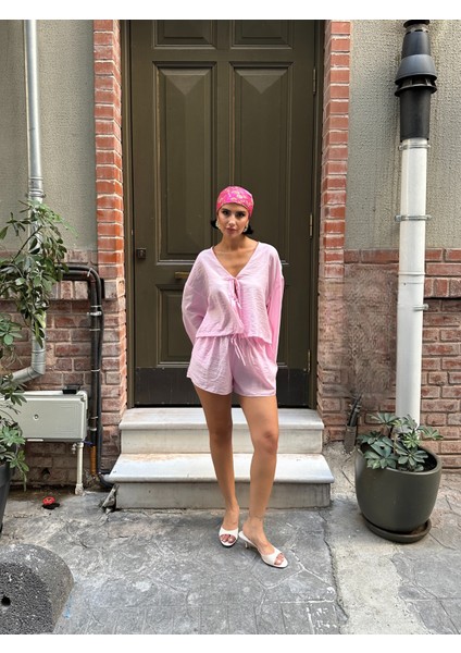 Çilek Keten Şortlu Takım fırsatları