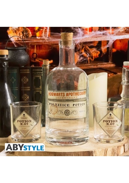 Abystyle - Harry Potter - Bottle And Glasses Set - Viski Seti - ABYTAB060 fiyatları