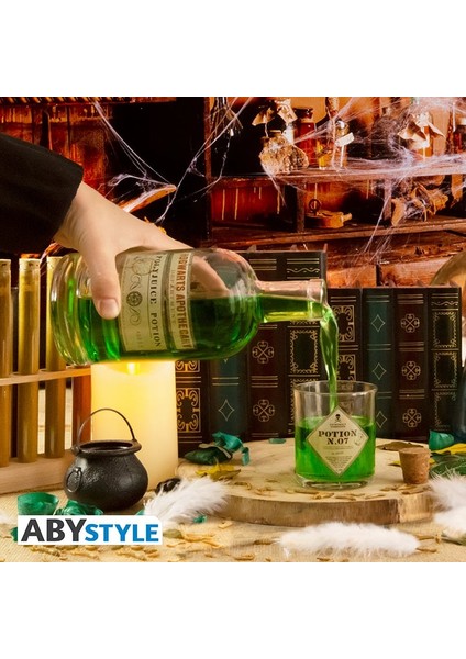 Abystyle - Harry Potter - Bottle And Glasses Set - Viski Seti - ABYTAB060 modelleri