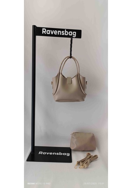 Kilit Kapama Yavrulu El ve Omuz Kadın Çanta fiyatları