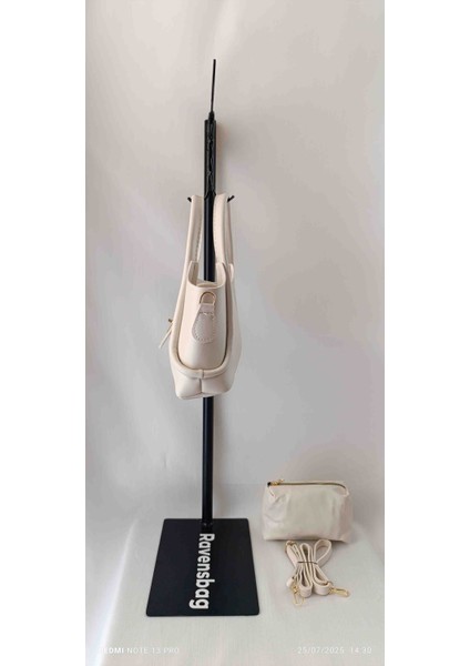 Kilit Kapama Yavrulu El ve Omuz Kadın Çanta fırsatları