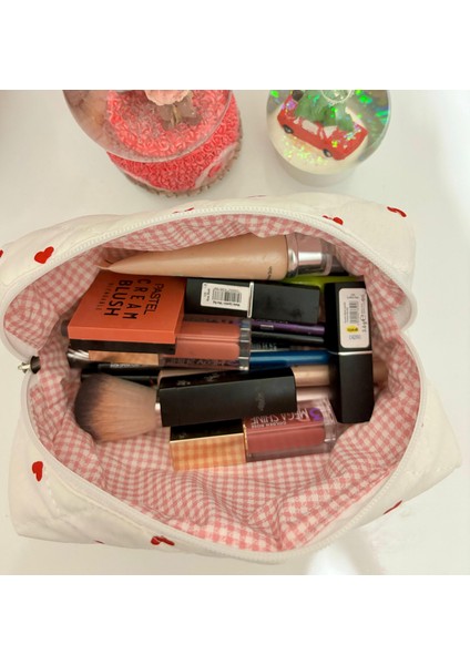 Love Heart Serisi – Kalp Desenli Kapitone Makyaj Çantası – Yıkanabilir Büyük Boy fiyatları