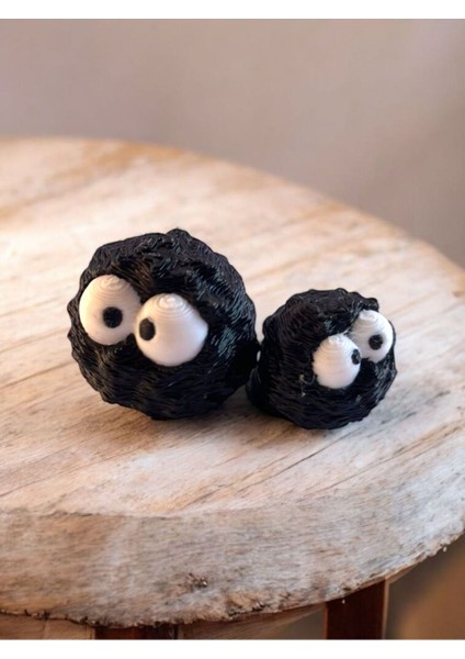 - Totoro'nun Tozları Anahtarlık modelleri