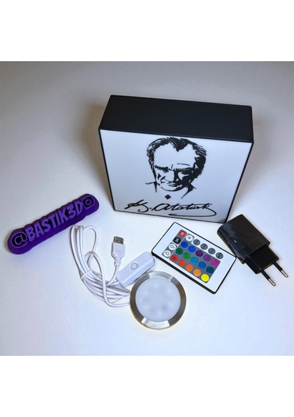Atatürk Figürlü Dekoratif Işıklı Kutu, Renkli, Rgb LED Kumandalı, Duvara Asılabilir