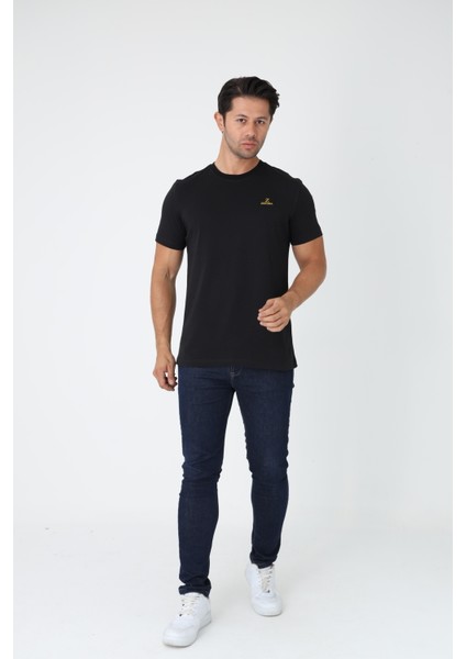 Siyah Tişört - Sarı Nakışlı "z / Zekora" Sol Göğüs Tasarımı