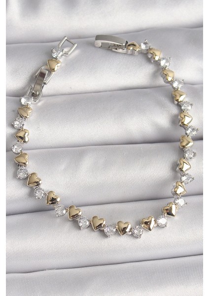 Pirinç Gümüş Renk Zirkon Taşlı Gold Kalpli Vıp Seri Kadın Bileklik