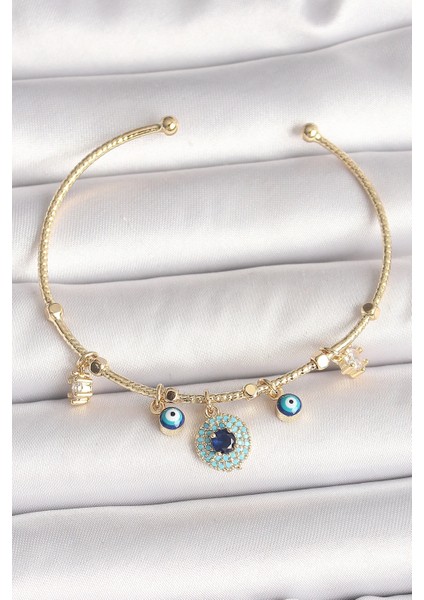 Pirinç Gold Renk Zirkon Taşlı Nazar Boncuk Detay Charm Kadın Bileklik
