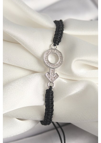 Pirinç Gümüş Renk Zirkon Taşlı Mars Figür Asansörlü Makrome Model Kadın Bileklik