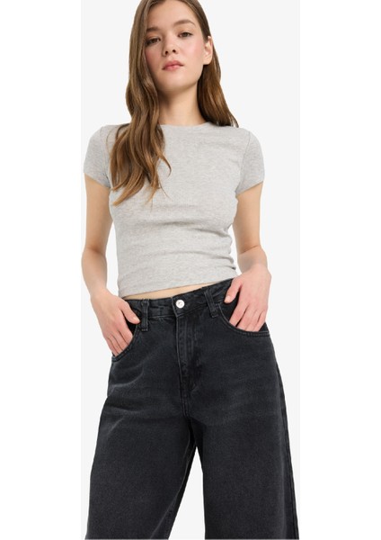 Fitted Bisiklet Yaka Ribana Kısa Kollu Tişört E0288AX25AU modelleri