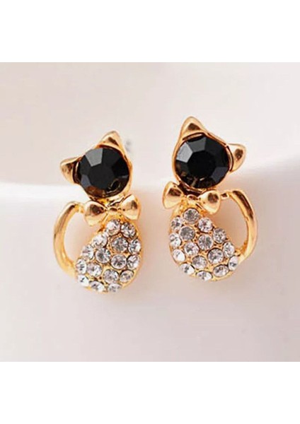 Şık Taşlı Kedi Figürü Küpe ile Tarzınızı Yansıtın