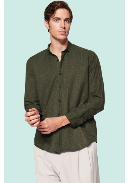 Erkek Kışlık Flanel Gömlek Düz Desen Yaka Düğmeli Casual Günlük Kullanım Dayanıklı Malzeme fiyatları